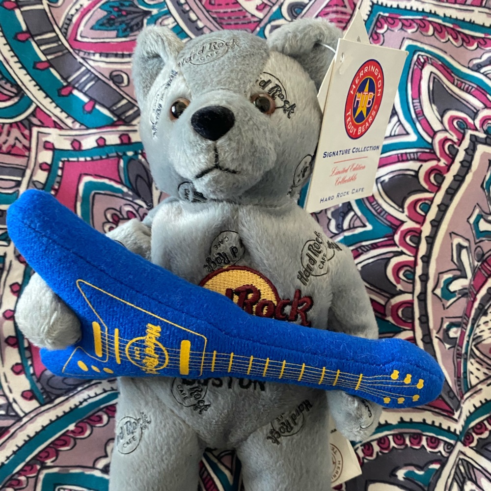 Hard Rock Cafe Boston Bear